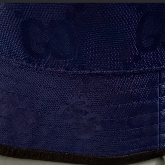 Gucci Off The Grid Bucket Hat - Picture 11 of 11